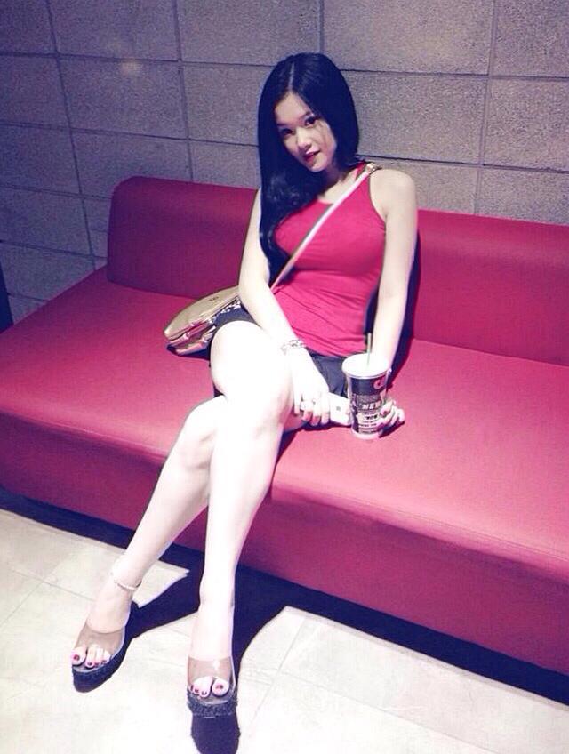 男人舔女人下面高潮视频